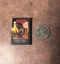 LIBRI MINI MARCHI STRANGER