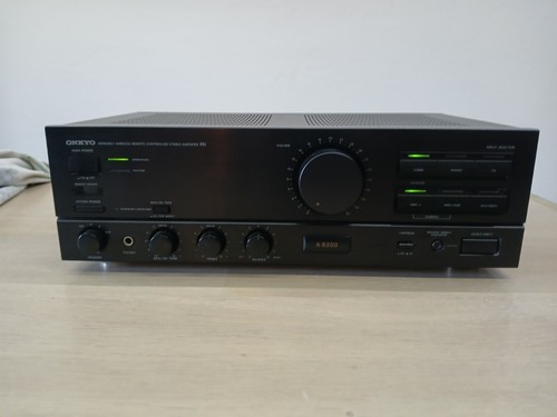 Onkyo 8200 amplificatore - onkyo,