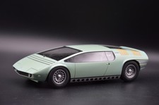 Bizzarrini Manta 1:18 -