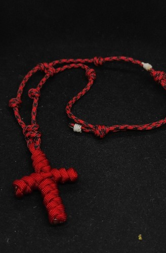 Collana paracord con - in,