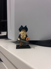 Lego minifigure davy jones - minifigure,