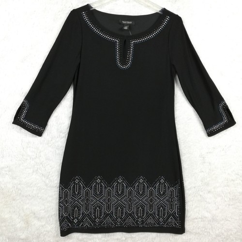 White house black market - house,