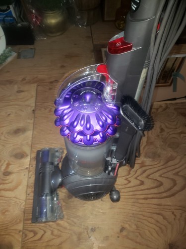 Dyson vacuum - vacuum,