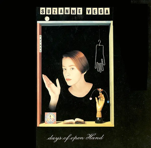 Suzanne vega days open - suzanne, hand