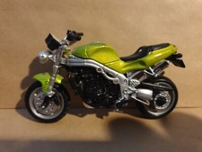 Modellino Moto Maisto Triumph 955I Speedtriple Tripla Velocità 1/18