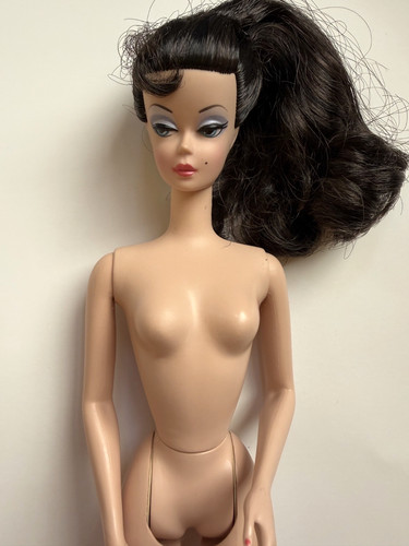 Vintage model life silkstone - a,