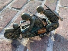 Giocattolo di latta CKO