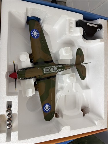 Parkzone umx warhawk con - umx, p-40