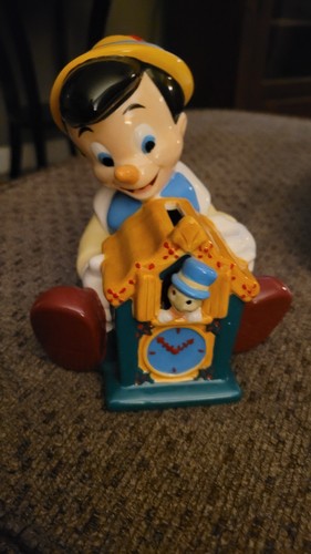 Disney classics pinocchio - disney,