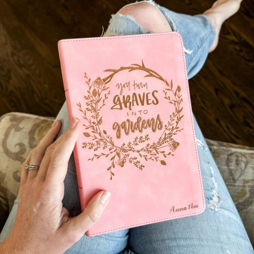 Csb pink bible personalized - pink,