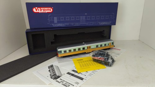 Vitrains art 2010 - ,