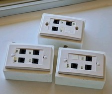 Prese Ethernet da parete per scatola 503 3PZ con scatole esterne