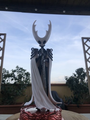 Action figure hollow knight - action,