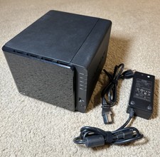 Alloggiamento NAS Synology DS412+ 4 alloggiamenti - alimentatore, vassoi, (senza unità)