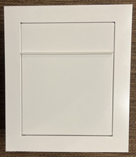 Cassetta postale bianca da