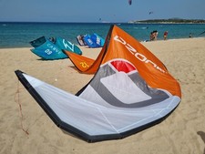 Ozone Alpha V2 12m - Light Single Strut Kite (Alfa)