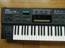 Yamaha DX7II-D sintetizzatore digitale sintetizzatore cartuccia + custodia viaggio aereo