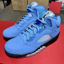 Nike Air Jordan 5 Retro UNC