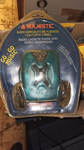 Majestic walkman radio