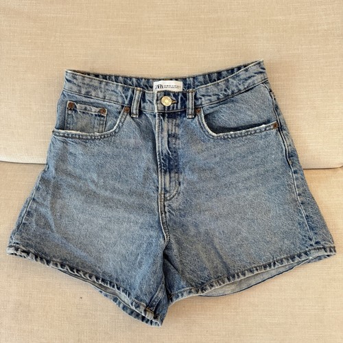 Zara pantaloncini - |,