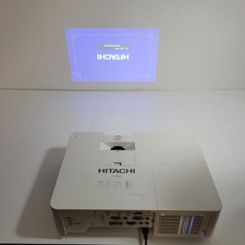 Proiettore 3LCD 5000 lumen