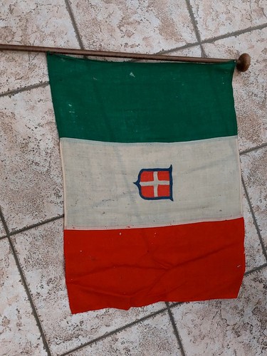 Bandiera tricolore verde