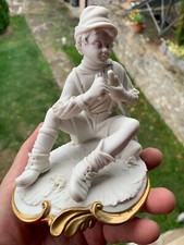 Statuina porcellana biscotto