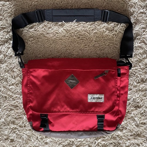 Sac bandoulière eastpak - sac,
