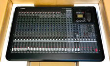 YAMAHA MGP24X Console di