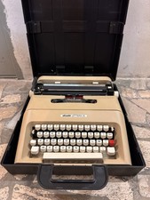 macchina da scrivere olivetti