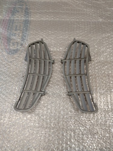 Coppia griglie bauletto - griglie, contro