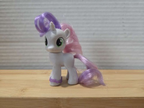 Little pony sweetie - pony, belle