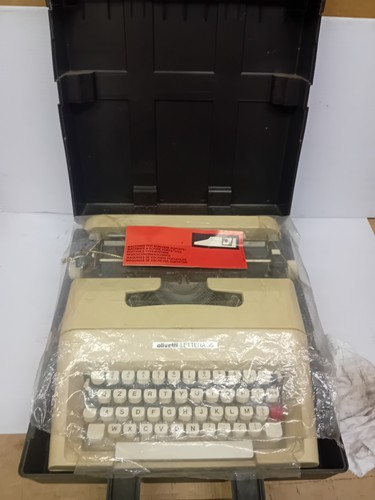 Macchina scrivere olivetti - macchina, da
