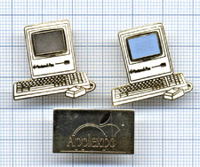Lot de Pin's vintages Apple