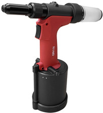 Rivettatrice oleopneumatica ad