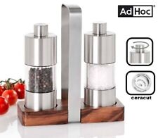SET MACINA SALE E PEPE IN ACCIAIO INOX CON SUPPORTO IN LEGNO DI ACACIA "ADHOC"