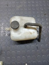 vaschetta liquido kymco xciting 250 300 500 2005 2008