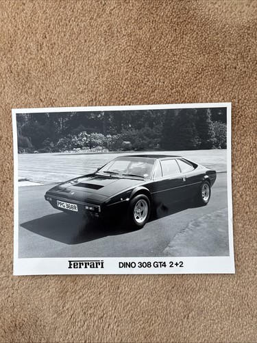 Foto pubblicitaria ferrari - foto,