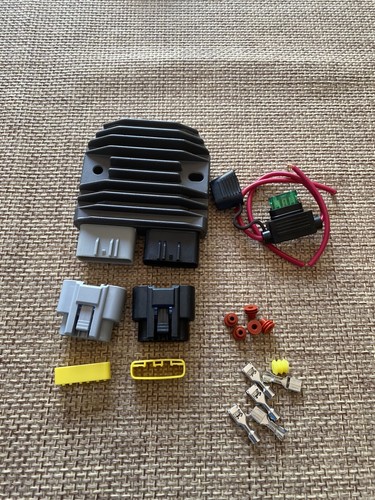 Regolatore tensione yamaha - regolatore,