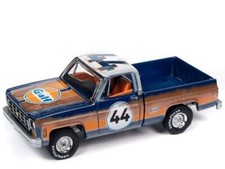 CHEVROLET Silverado - #44