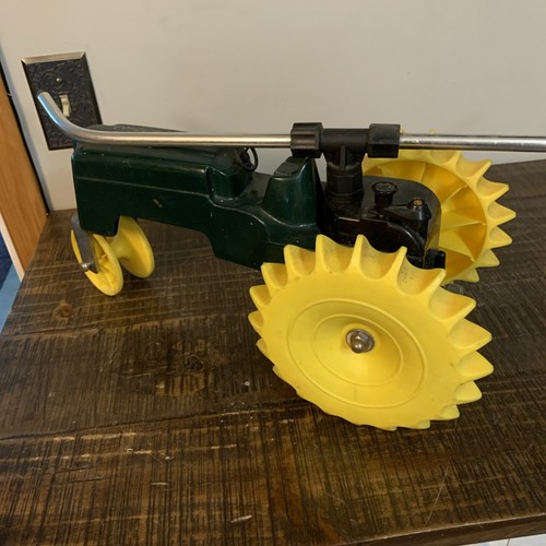 Irrigatore per prato