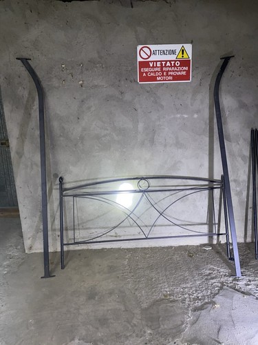 Letto matrimoniale ferro - in,