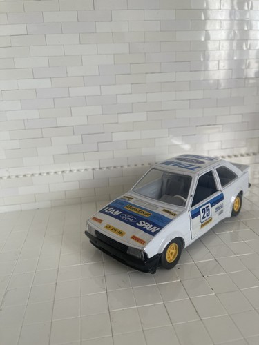 Burago ford escort - burago,