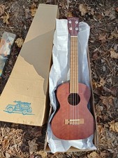 Ukulele tenore MAKALA MK-TE