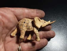PICCOLA VECCHIA SCULTURA IN LEGNO ELEFANTE 1 ZANNA DANNEGGIATA , FATTA A MANO