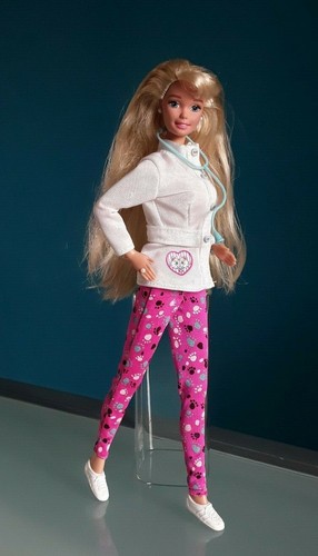 Mattel barbie veterinaria - barbie, "veterinaria