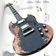 Chitarra elettrica nera