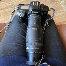 Canon EOS 650 fotocamera reflex pellicola 35 mm con obiettivo zoom Canon 100-300 mm 1:5.6