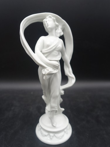 Statuina porcellana - , la