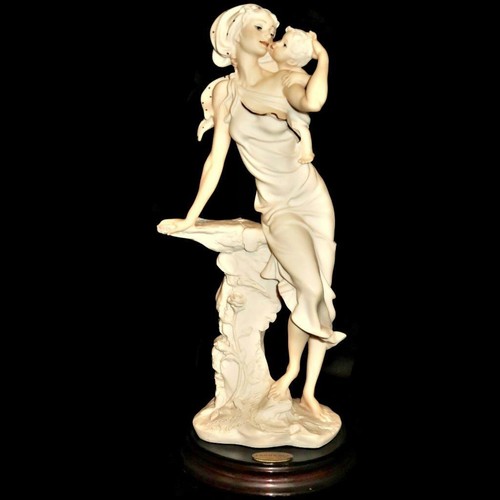 Statuina porcellana giuseppe - statuina,